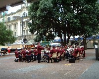 �X���ɃI�[�P�X�g�����I����ȑf�G�ȕ��i�ɏo����Ƃ��������Ȃ��B�i�ƁA�v����j