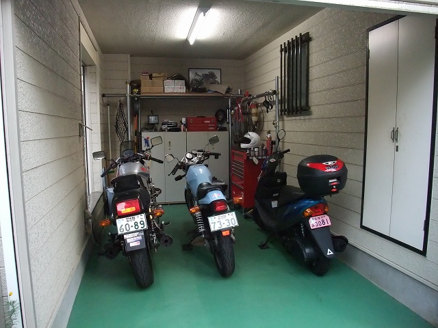 �A�h���XV125��Made in Japan�̍Ō�̌^���w���B���݂͑�p�X�Y�L���Y�ƂȂ��Ă��܂��B