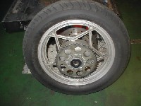 �֌W�Ȃ����ǁA���̃z�C�[���̓w���Ȍ`�Ȃ̂ŁA�|������ρB