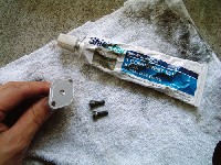 KE45T��1000�~���܂���B�H��̒��Ɉ�{�������H