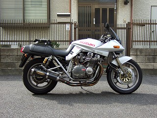 �u���[�L���C���͏����c���߂��������c�B�ł��A�t�H�[�N���L�т��������̗]�T�͕K�v�����B