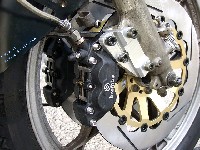 �����ԑ̂�����A���������~���[�ɖڗ��B����ނ܂Ő�ԋ֎~�H