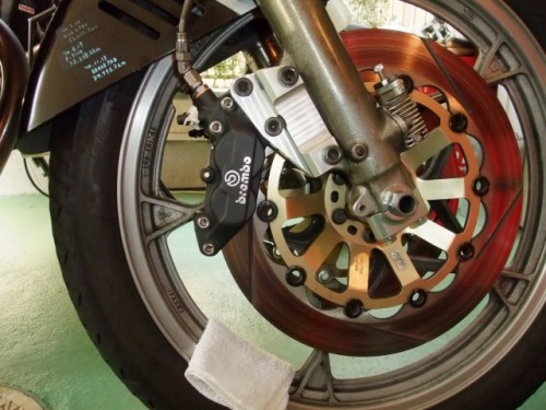 �b���̓z�C�[���ɃE�G�X��u���ĘR��΍􂵂Ă����܂��B