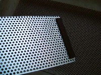 �A���~�v���[�g�͓��}�n���Y�ōw�����A�J�b�g���Ė�����B2000�~���炢���������Ȃ��B����������B