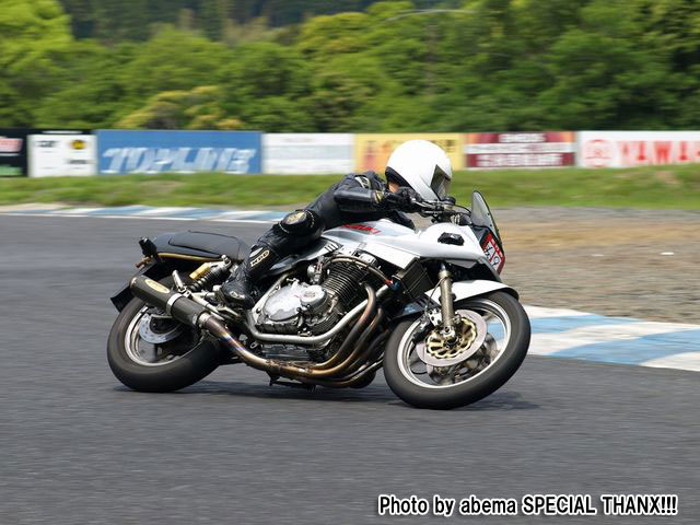 �A���_�i����ɂ́A�Ƃ����y�΂Ȃ��B