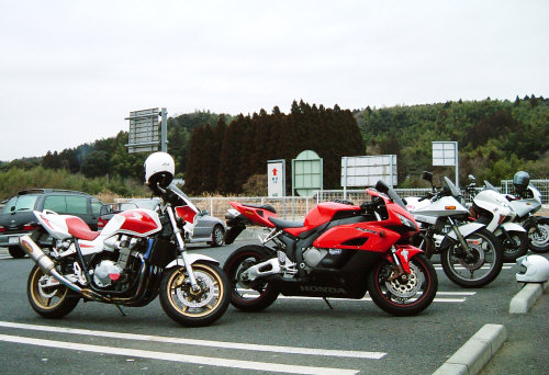 �Ȃ�Ƃ����������B