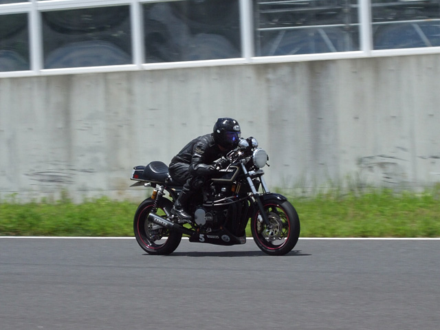 �O��17�C���`�B���[�X�p�̃s�����𗚂����̎d�l�B