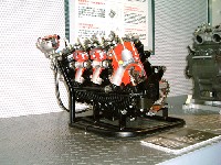 �`���̎s�̃��[�T�[�BTZ750�̃G���W���J�b�g���f���B