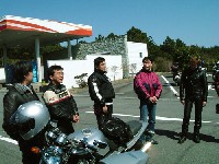 ��Ɩ��O����v���Ȃ��l������̂ŁA�ȒP�Ɏ��ȏЉ�B 