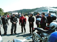 ���U���O�ɂȂ��Ă�邱���Ȃ����낤�B�ԂԂB����܂���C�t���܂���ŁB(._.;) 