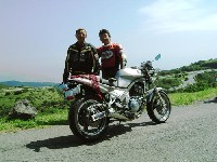 ��i�̌��xPA���o�b�N�ɔM���A�c����Ȃ��Z���c�[�V���b�g�B