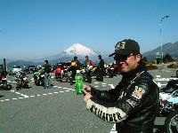 ��ŋC�t��������ǁA�x�m�R�̎ʐ^���ꂾ���������c�B