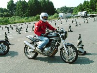 �u�Ⴓ�ŏ����I�v�c����Ȃ��Ƃ��ꂽ��ASRX���͒N�����Ă܂ւ񂪂ȁB