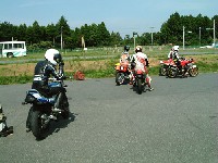 �V�[���h�̃X�L�Ԃ�����Ɋ��ꂽ�オ���낿��Əo�Ă���̂��L�~�ɂ͌����邩�B