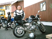 �ڂɊC�ۂڂ��˂����݃p�p���b�`����PYLON���B�ȊO�ɂ�(?)�A���Ԃ͂��Ȃ肫�ꂢ�Ɏ���ꂳ��Ă���܂��B