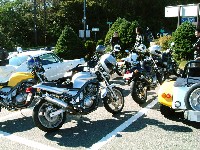 �����̐��̒փ��C�����オ���āA�����ē����āB