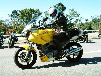 ���ɏ���Ă������̂Ɍ����Ă��܂�SAT���B�i�ł��Ǘ��l�Ƒ̊i���t�@�b�V�������������Ă����肷��B�j