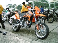 OEM�̃u���b�N�^�C�A�����̂����������Ō���炵���B