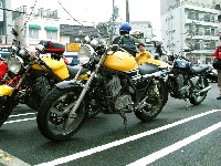 ��GP����J���[!?��~���������Ɠh���ł�