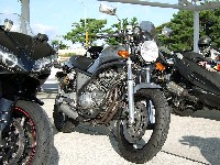 �ŏ����A�M��ׂ��Ƃ����m���Ă���A�ʂȃI�[�i�[�ƌ��܂����B