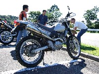 ���ꂼ��ABronco�ASerrow�ASL�����A�I�t�Ԏ����̕��X�̏W���B�i��ꖼ�A���I�[�i�[�j