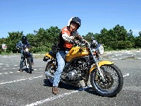 �t�����g�^�C�A�̉�]�����t�ɑg��ł܂��B����_���Ă���̂��S���s���ł����A�{�l���C�ɓ����Ă���݂����ł�����B