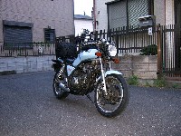 ���炢�덆�c�A���[�o�[�W�����B�V���O���V�[�g�O���āA�o�b�O�ς񂾂����B