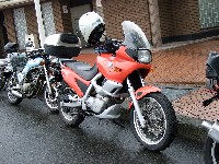 ���̃r�~���[�ȃZ���X�c�B�h�C�c�l�̍l���Ă邱�Ƃ͂悭�킩���B��A�����o�C�N�Ȃ񂾂��ǂ��B