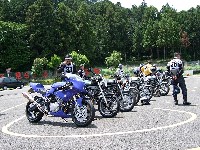 ���͂��ꂩ�牽������̂��킩���ĂȂ��l�X�B�i�l�������j