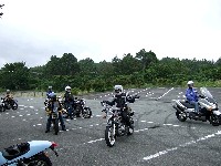 gizmo�����߂������̃|�[�Y�B���݂̂Ȃ������l�ɂ����Ȋ����B