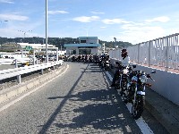 �Ȃ�ł������̌��͂���ȂɊԂ��J���Ă�́H