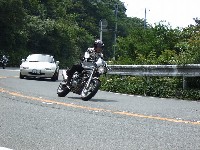 tomo���̓X�}�[�g�ȑ�l�̕��͋C�B