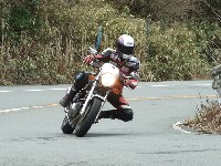 ��ԃo���N�p���[���Ƃ��ɃV���b�^�[�؂�Ȃ��Ă��߂�