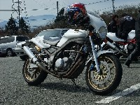 680cc�IFCR�I�W���ǁIOHLINS�I�܂��^���I