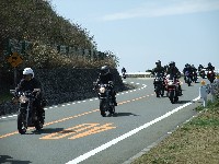 �}�i�[�ǂ��ɓ��X�J������ރ��C�_�[����