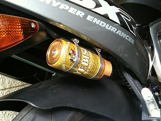 �T�X�Z�b�e�B���O�̑��d�グ�I�Ȏd���ƌ����Ă����B