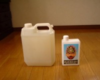 �e�q�݂����B